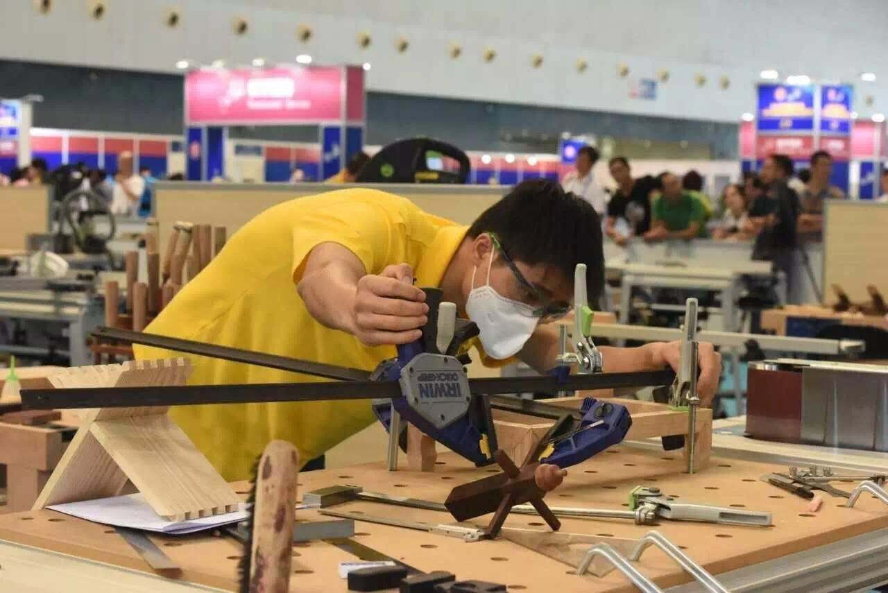\