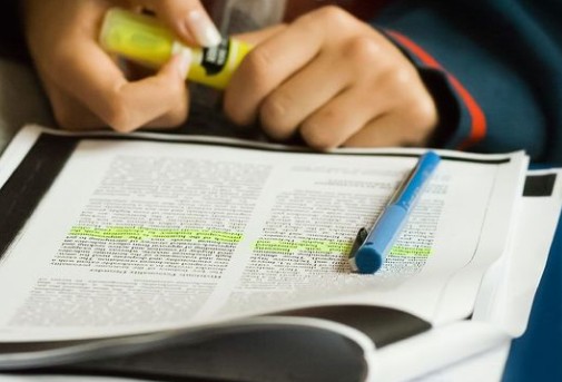 预警期刊什么时候更新一次？