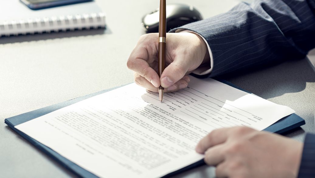 sci四区和中文核心哪个好？