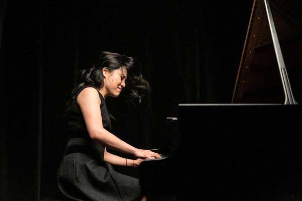 舞蹈钢琴伴奏教师的能力需求与塑造论文