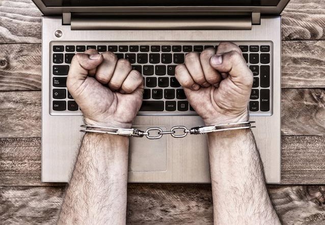 大学生网络犯罪的成因与防范对策研究论文