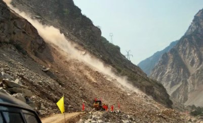 地理信息系统在地质矿产勘查中的应用分析论文