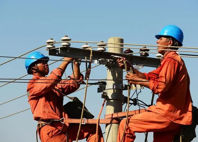 电力企业人才开发实践及优化策略探究论文