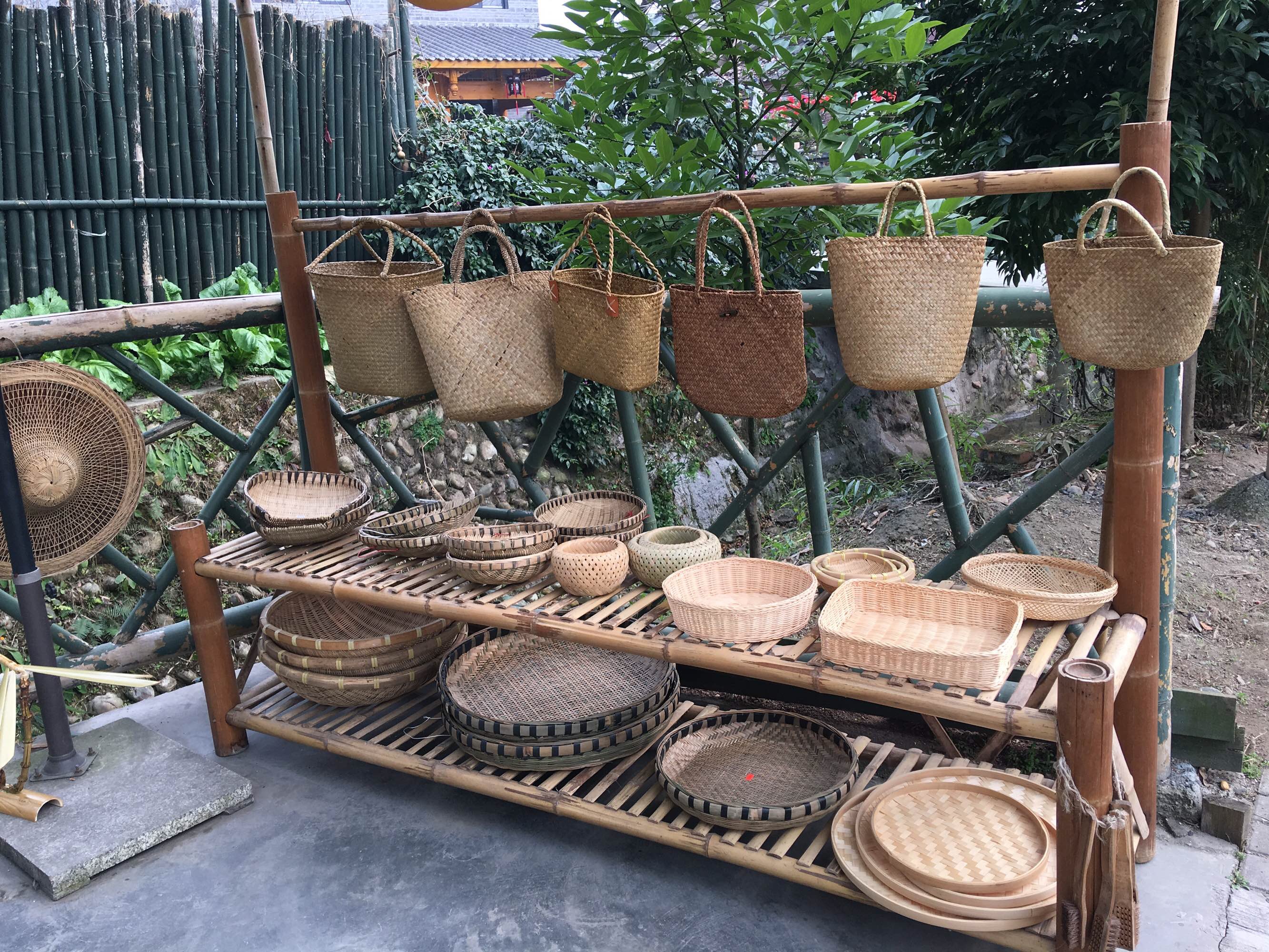互联网+视域下中国传统竹艺文化的发展——以湖南益阳小郁竹艺为例论文
