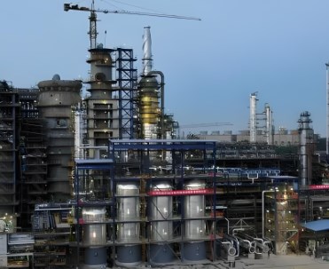 探析渣油加氢装置油水乳化的原因及处理措施论文