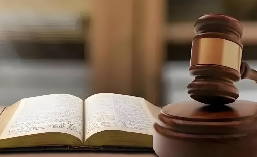 法学核心期刊论文发表的挑战及建议